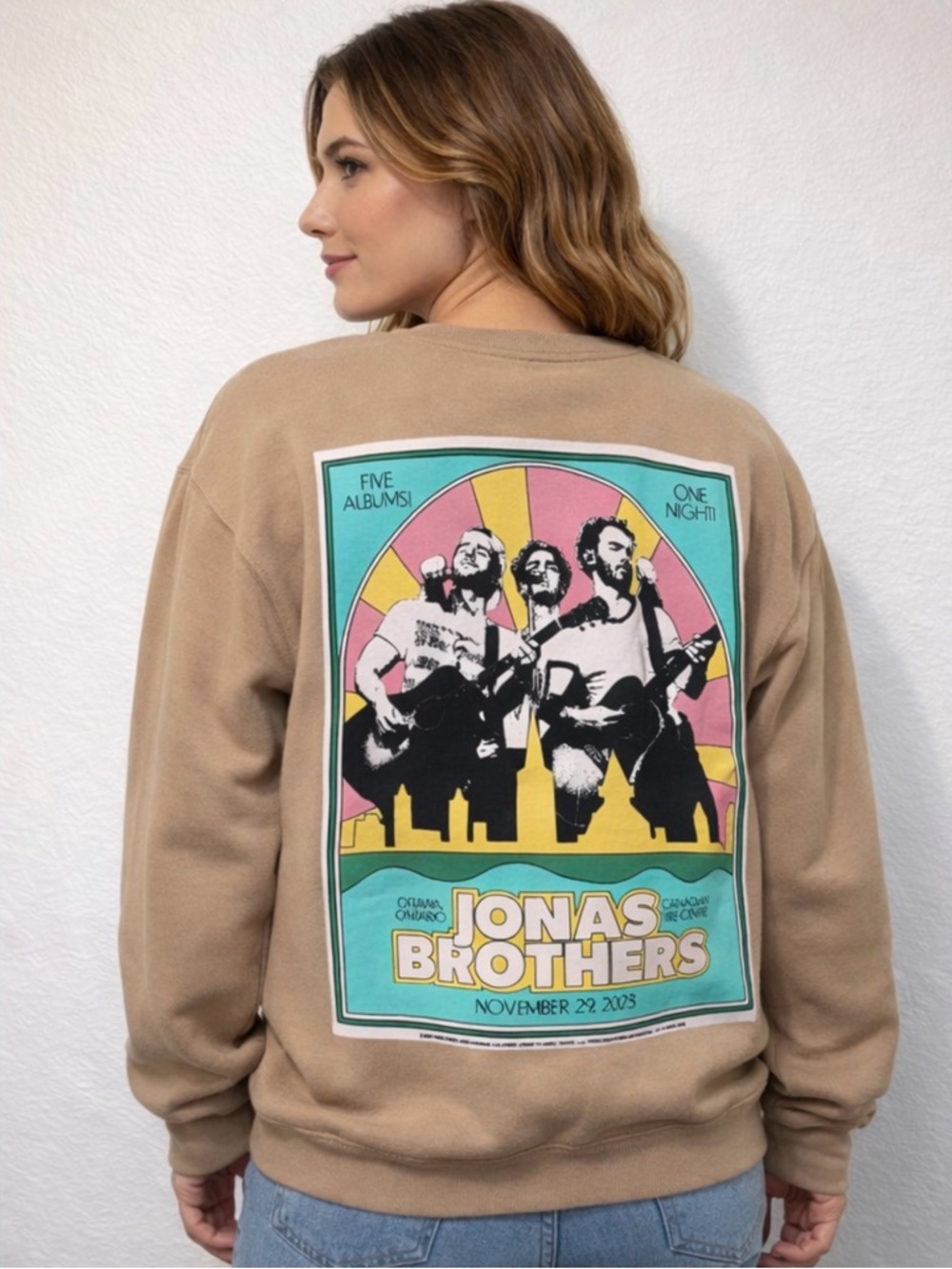 Jonas Brothers Crewneck Sweatshirt in Camel